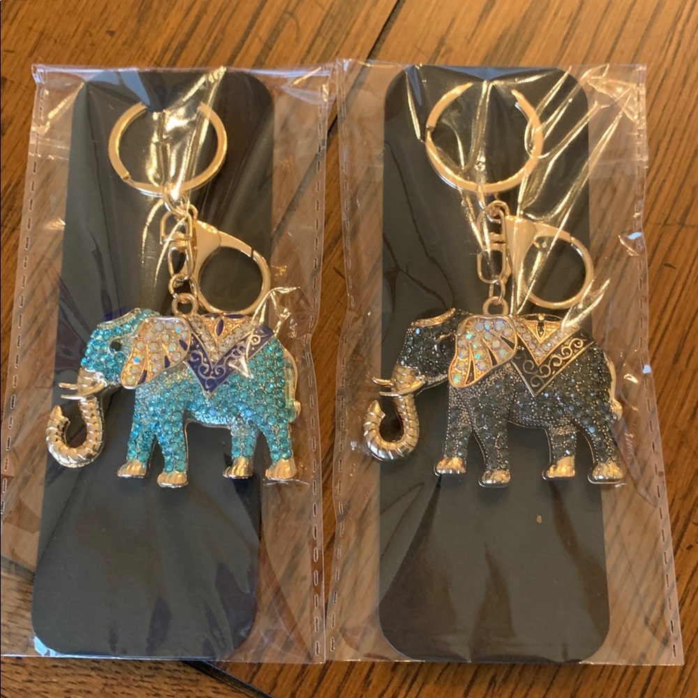 Rhinestone Elephant Bag Charm 4 Colors Available! - Picture 8 of 8